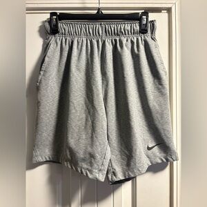 Nike Yoga Men's Size Small Athletic Shorts Gray Elastic Waist Training Lounge